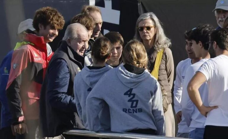 el ‘Bribón’ queda «varado» en Gijón