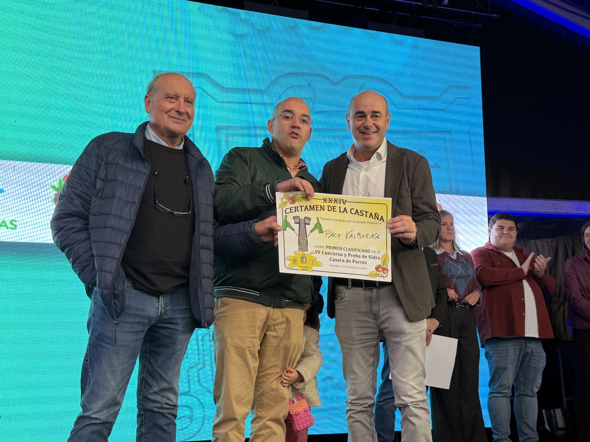 Concurso de castañas y productos de la huerta en Arriondas