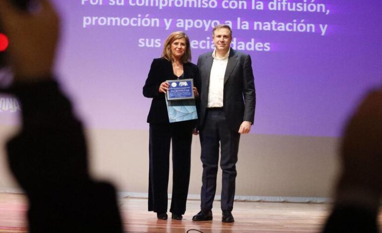 NATACIÓN ASTURIANA | La gran fiesta de la natación asturiana regresa muchos años después: «Queremos recuperar al deportista joven»
