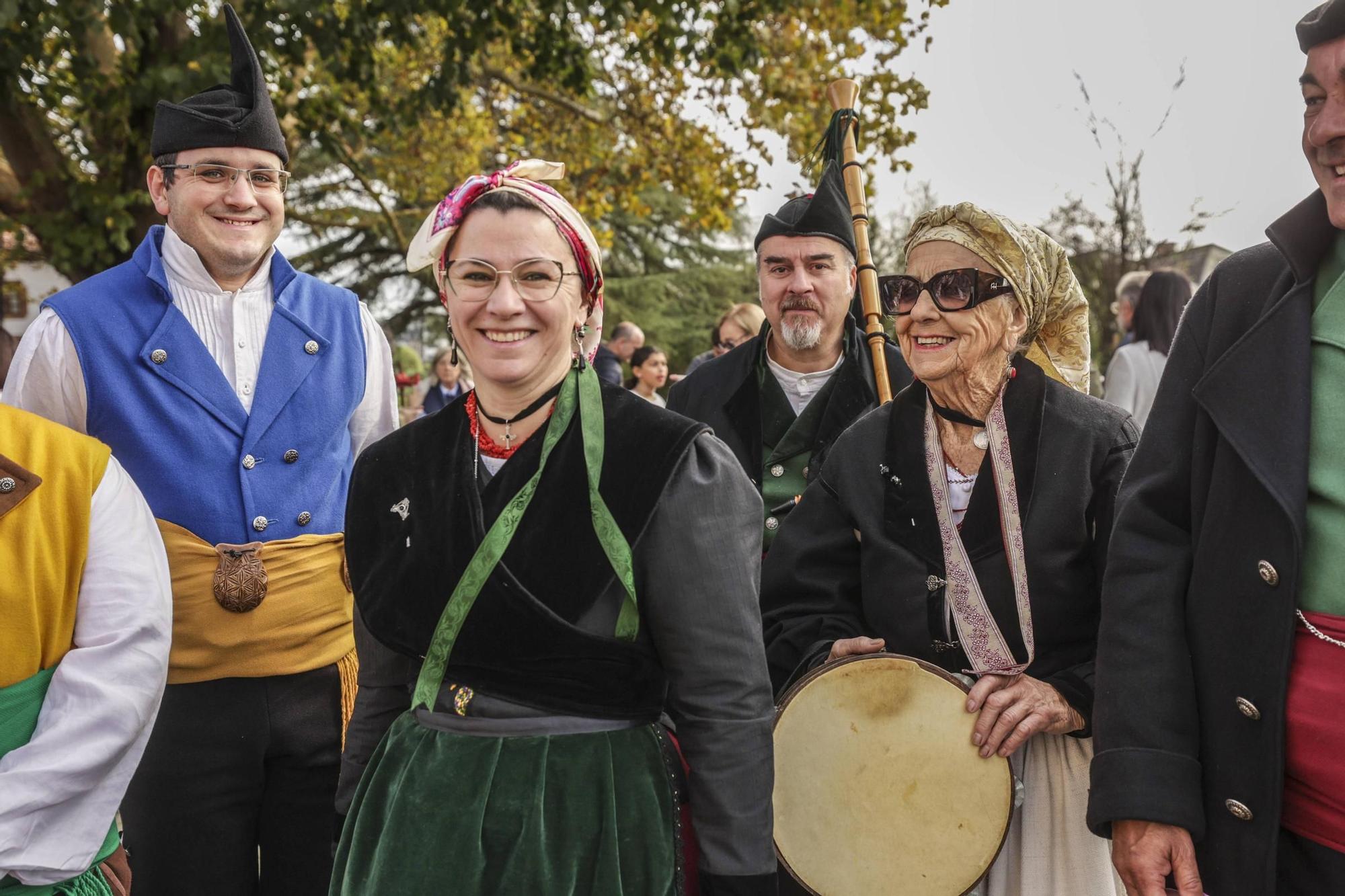 Santullano, en Oviedo, prepara castañas asadas por 450