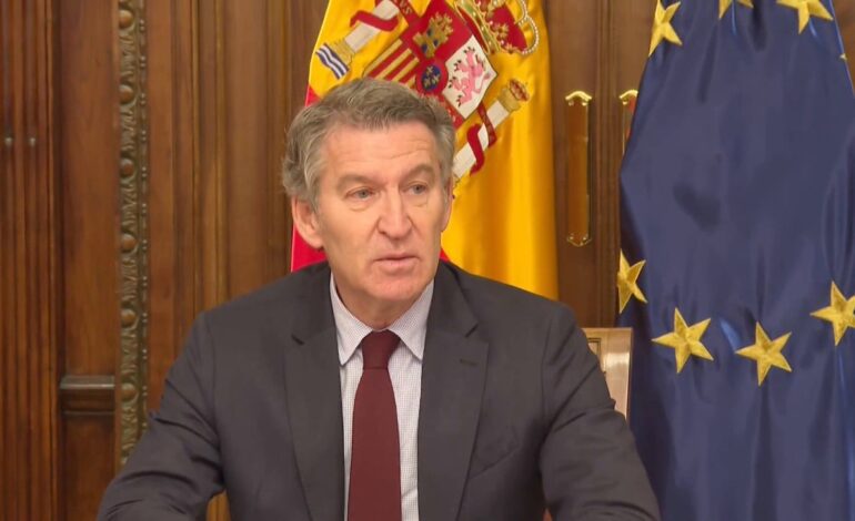 Feijóo se compromete a mejorar las condiciones de la Guardia Civil y la Policía si llega a la Moncloa