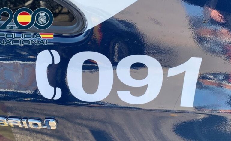 Detenidas en Granada la madre y la hermanastra de una menor de edad acusadas de prostituirla por Internet