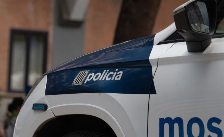 Detenido en Mollerussa (Lleida) por amenazar al conductor de un autocar e intentar agredirlo