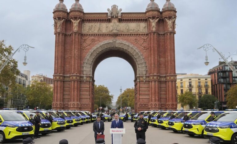 La Guàrdia Urbana de Barcelona incorpora 21 vehículos a su flota, que será un 50% sostenible