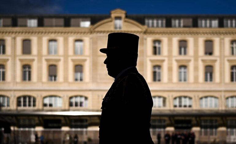 Imputadas cuatro personas por interrumpir con bengalas el concierto en París de la Filarmónica de Israel