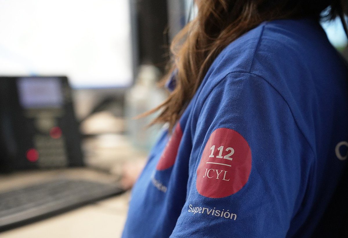 Herida una mujer de 34 años tras una salida de la vía en la A-6 en Rueda