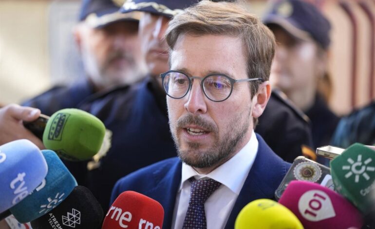 Gobierno confirma que no hay detenidos en la operación contra el narcotráfico en Isla Mayor (Sevilla), que sigue abierta