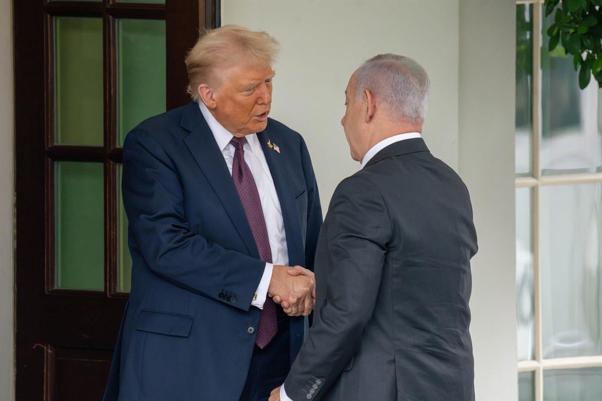Netanyahu agradece el «increíble» apoyo de Trump por pedir su indulto al presidente de Israel