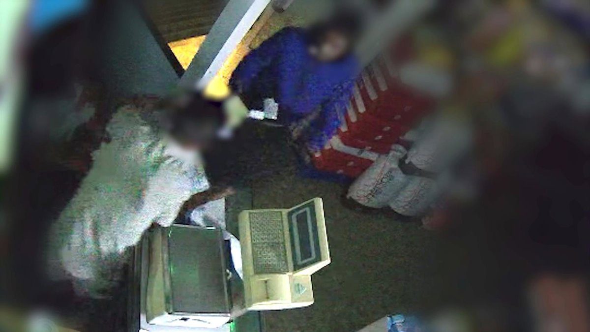 Cinco detenidos acusados de robos con fuerza y violencia en vehículos y comercios de Almoradí (Alicante)