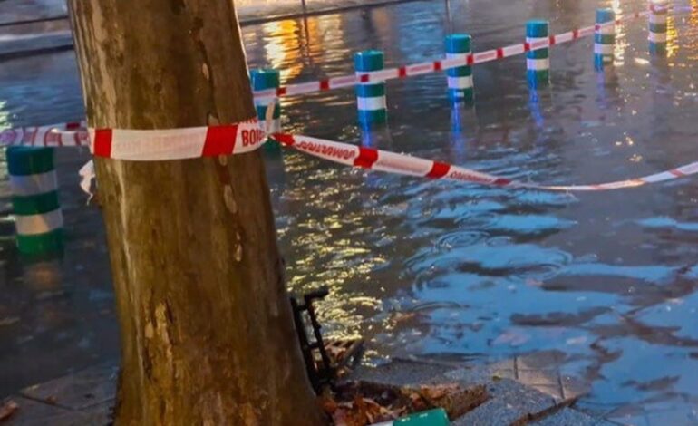 Los bomberos de la Diputación de Cáceres atienden varias incidencias en la provincia por fuertes lluvias y viento
