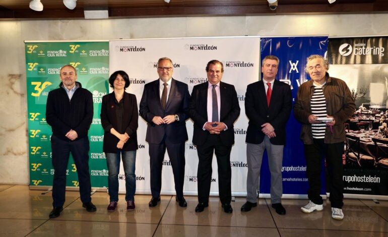 Pollán elogia la «vocación universal» de los certámenes literarios y artísticos que impulsa la Fundación Monteleón