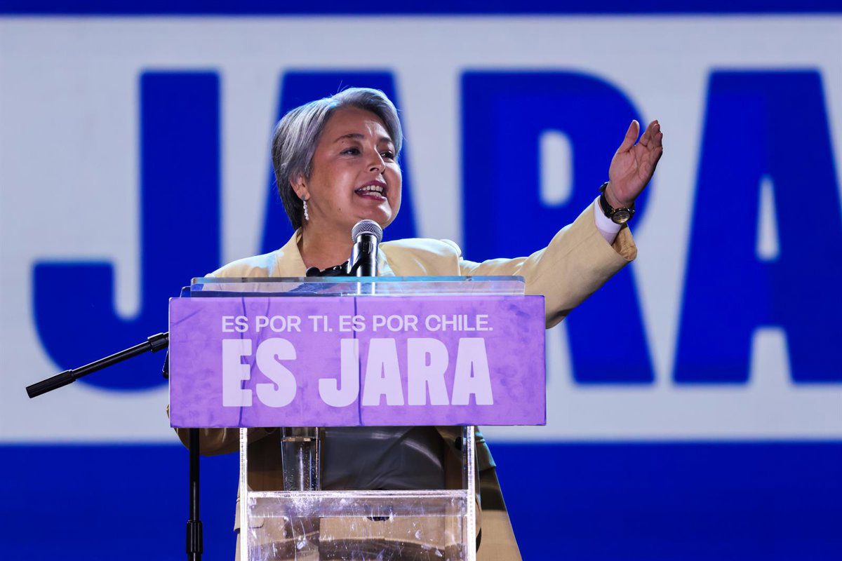 Jara se mide a las derechas chilenas en una primera vuelta con cinco millones de nuevos electores ‘obligados’