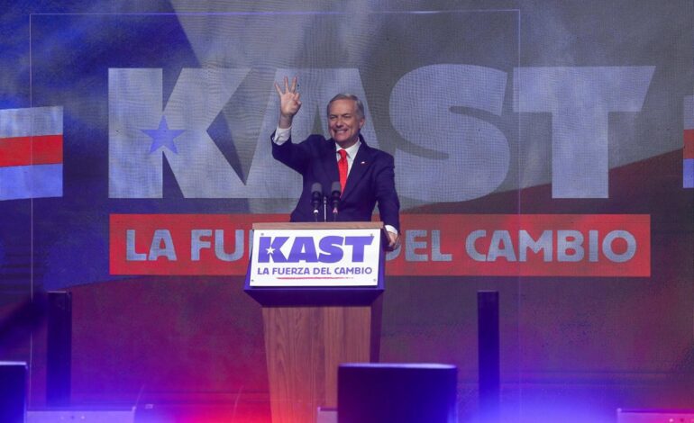 La campaña de Kast plantea la segunda vuelta de las presidenciales de Chile como un plebiscito sobre el Gobierno