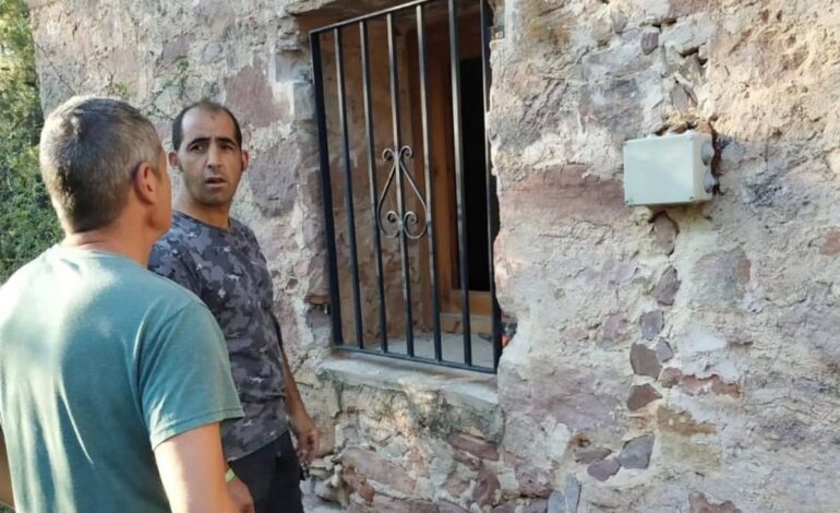 Detenido el alcalde de Villar del Humo tras desmantelarse una plantación de marihuana en su vivienda