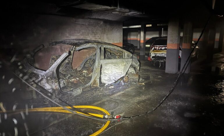 Un incendio en un garaje de Colmenar Viejo obliga a desalojar a 150 personas