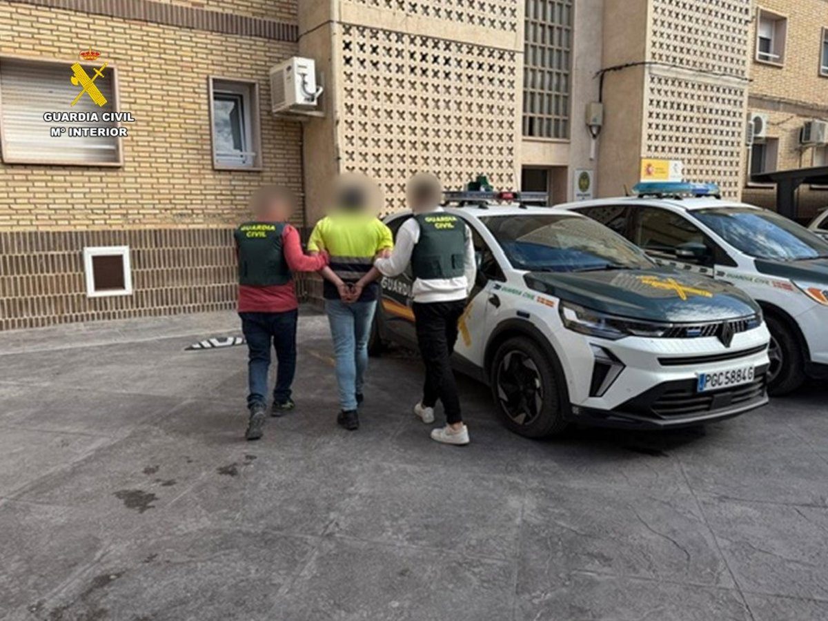 La Guardia Civil desmantela un punto de venta de cocaína «a crédito» en Villena