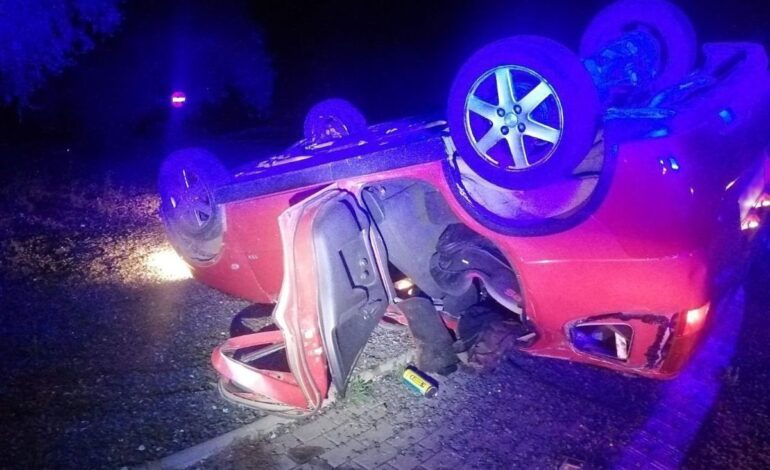 Detenido un conductor drogado tras saltarse un control policial y volcar en Reus (Tarragona)