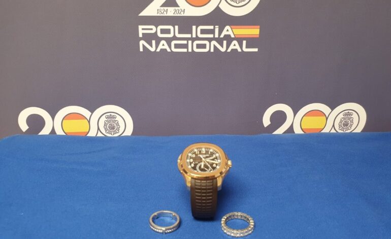 Policía recupera reloj valorado en 90.000 euros y dos anillos sustraídos a un jugador de la selección turca en Sevilla