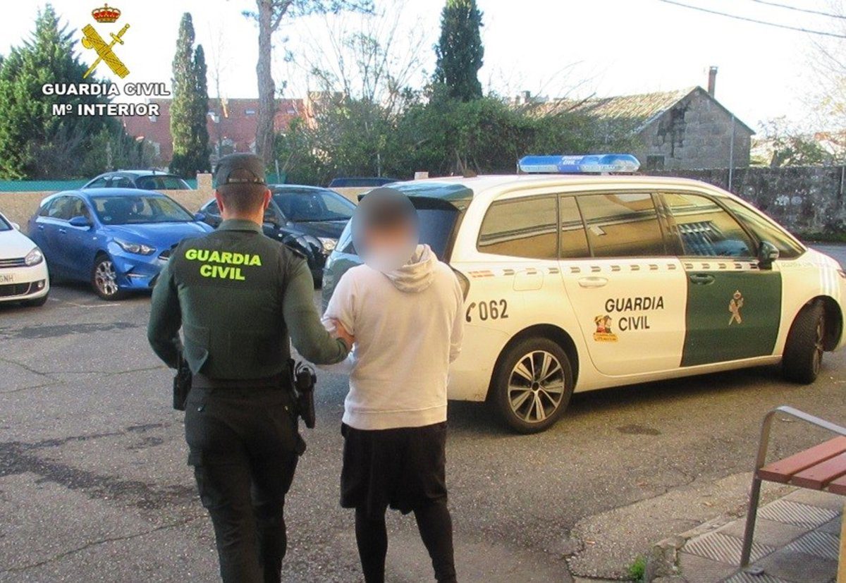 Detenido un hombre por un robo en una cafetería de Meaño (Pontevedra)