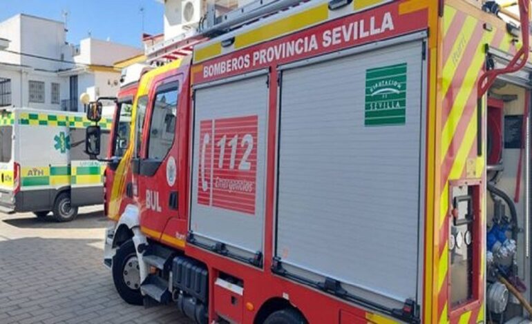 Muere una mujer en un incendio declarado en una casa de campo en Lora del Río (Sevilla)