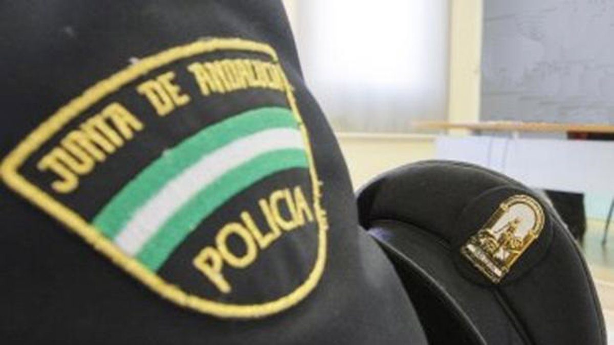 La Unidad de Policía Adscrita impide la venta de una recién nacida por 3.000 euros
