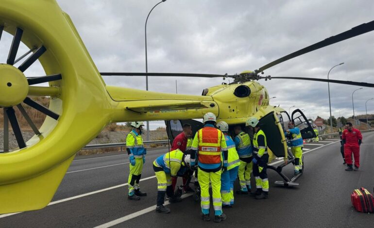 Herido grave un motorista tras chocar con una farola de la M-607 en Colmenar Viejo