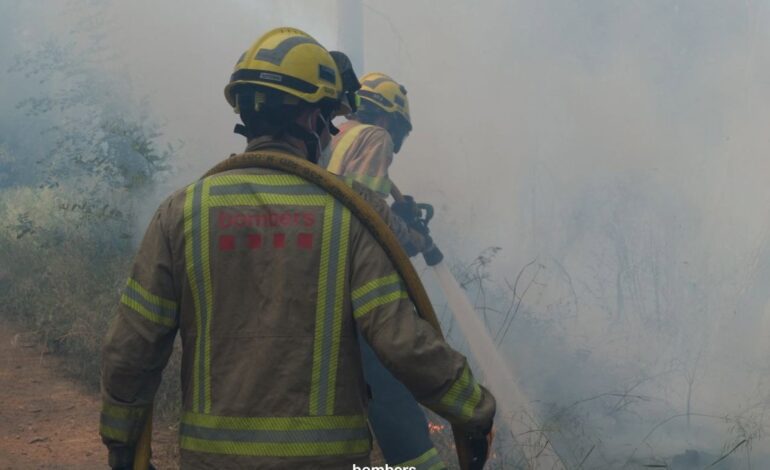 Bombers de la Generalitat suman 27 vehículos ligeros, la mayoría para parques de voluntarios