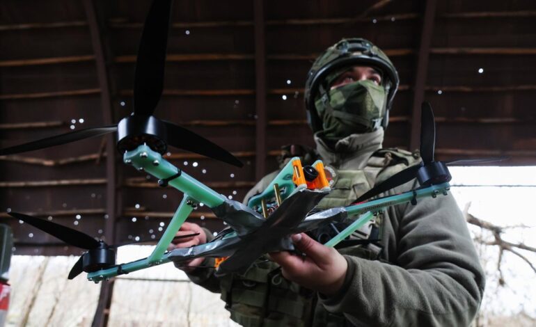 Rumanía informa de la caída de un dron ruso en el este del país