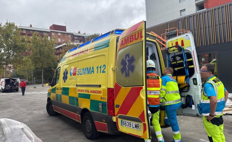 Un joven resulta herido grave tras sufrir aplastamiento en una pierna con toro mecánico en una nave de Pinto