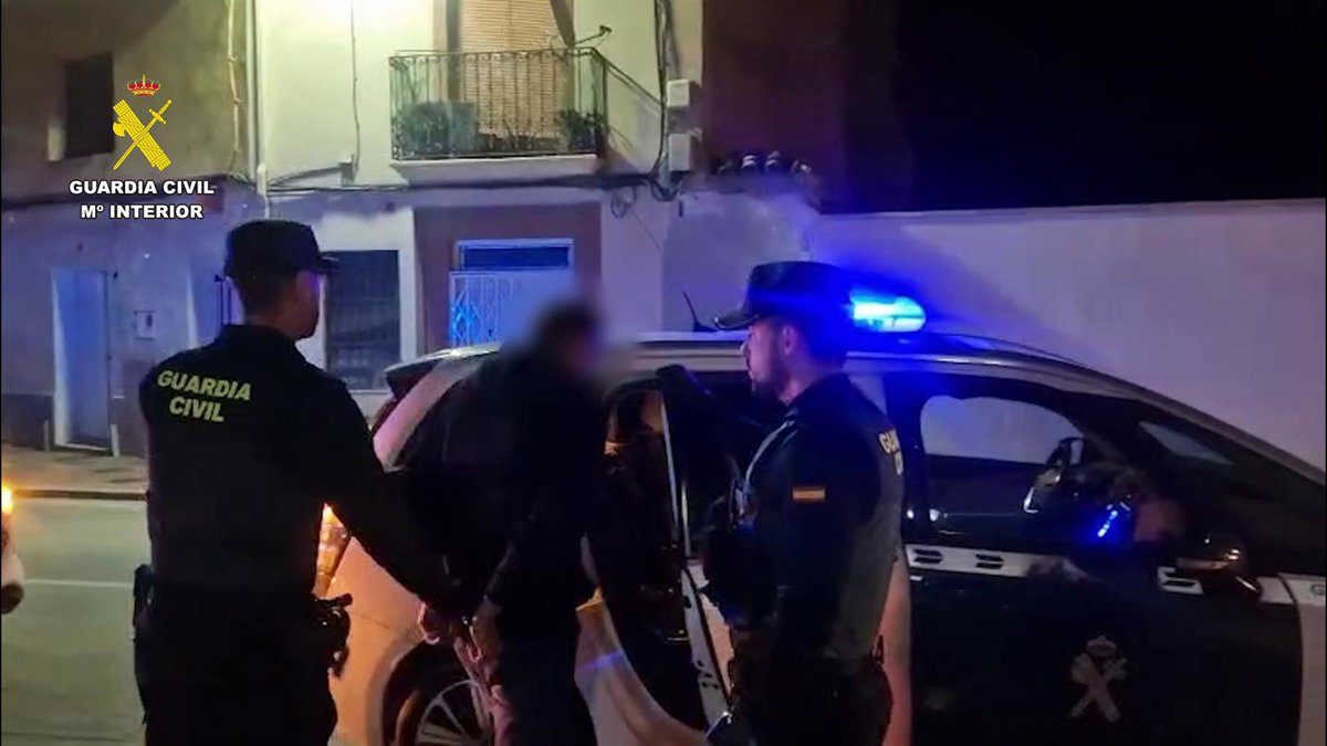 Detenido en Sant Joan d’Alacant uno de los fugitivos «más buscados» por Montenegro acusado de homicidio
