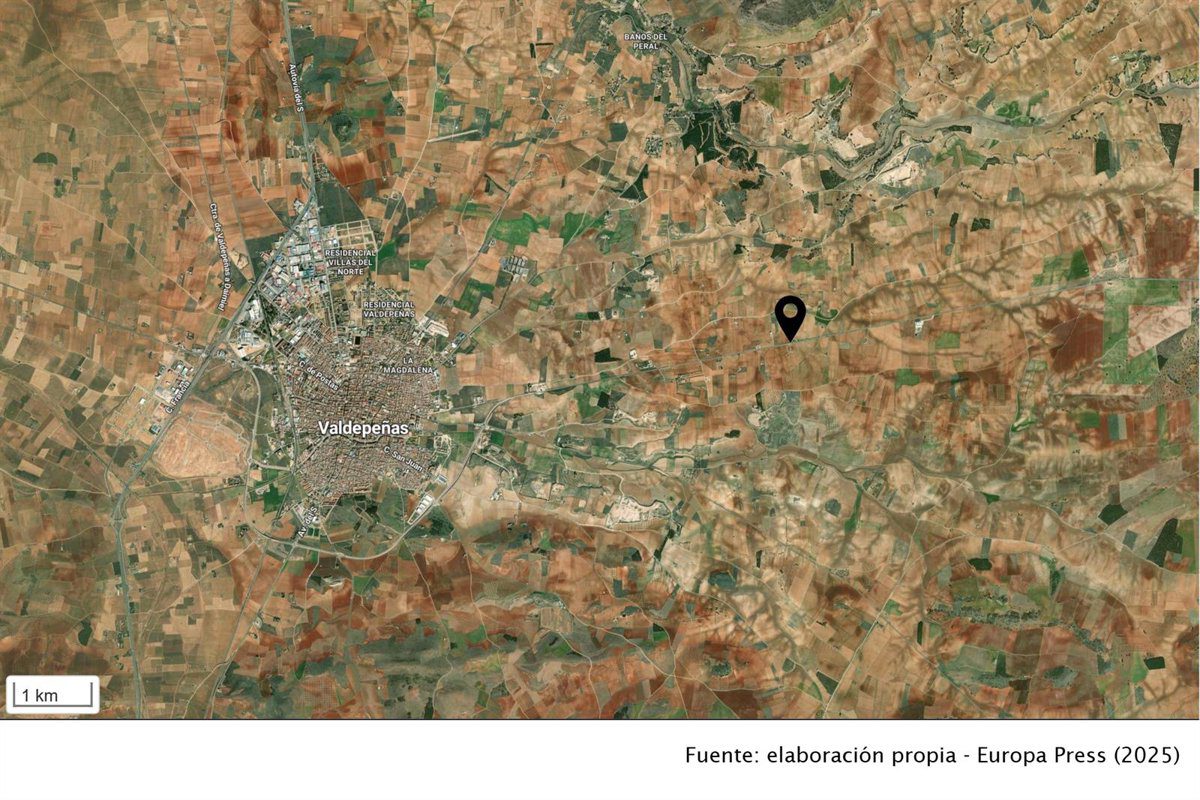 Fallece un joven de 21 al colisionar su vehículo con un tractor en Valdepeñas