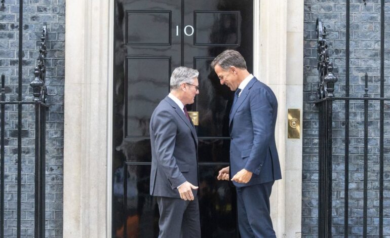 Starmer y Rutte comentan la crisis en Ucrania mientras Kiev y Washington retoman las negociaciones en Florida