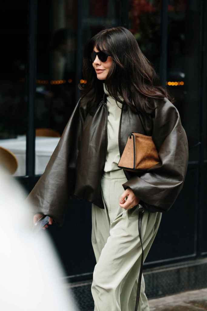 La laminación del cabello puede ayudarnos a controlar el encrespamiento y eliminarlo. 