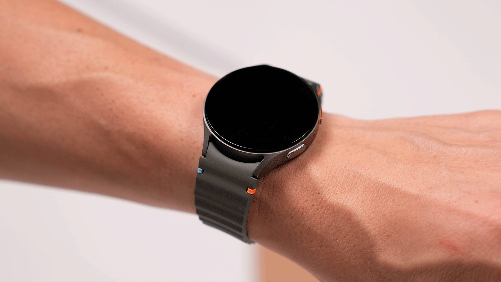 El Samsung Galaxy Watch 7 cae por debajo de 200 euros por primera vez con esta oferta de MediaMarkt