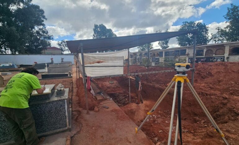 Descubren restos de 138 víctimas del régimen franquista en cinco fosas del cementerio de Riotinto, Huelva