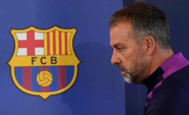 Flick exige a Lamine Yamal «dar un paso adelante» y avisa: «Anímicamente estamos todos mal»