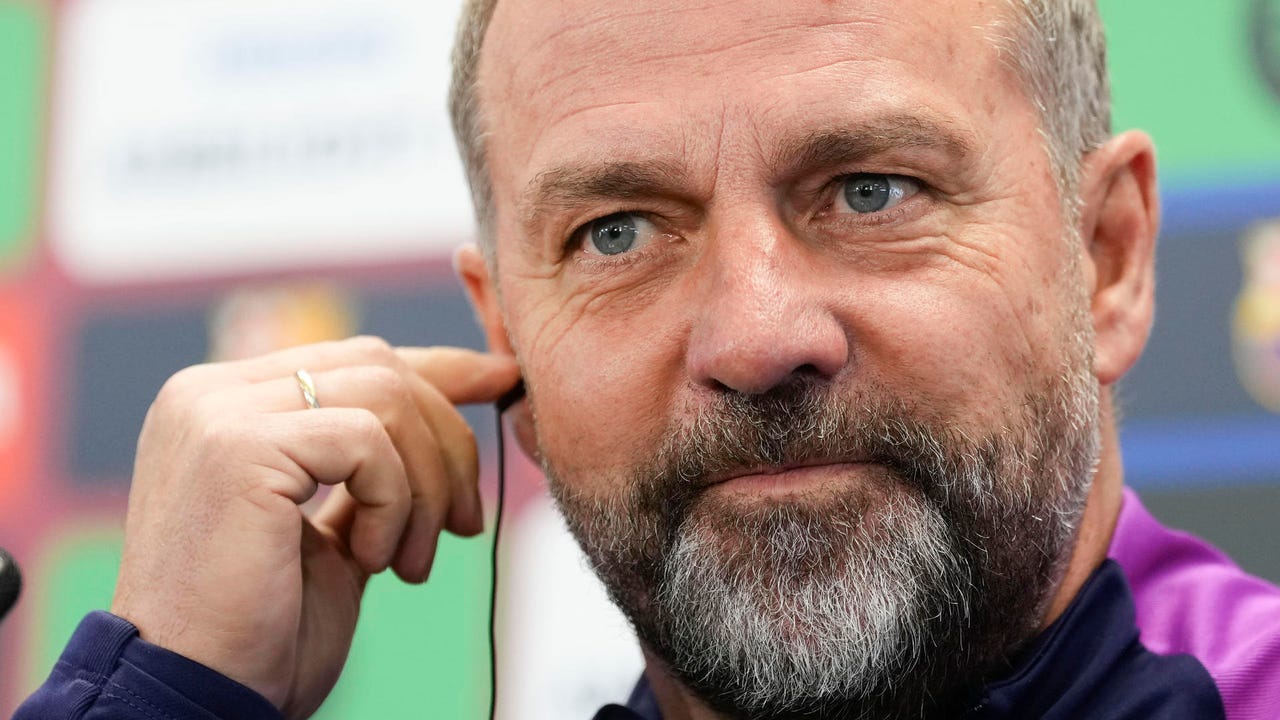 Hansi Flick reconoce que Lamine Yamal «tiene altibajos»