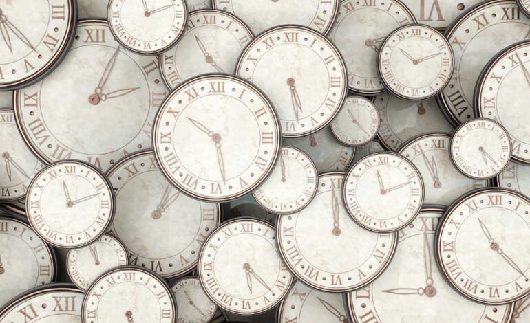 Hora invertida 13:31 qué significa y cómo te influye mirar el reloj justo a esta hora