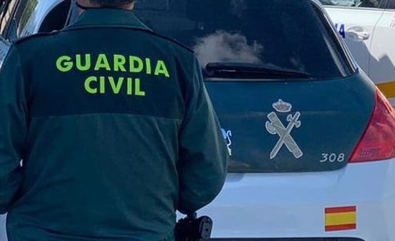 Detenido tras confesar haber estrangulado hasta la muerte a su pareja de 25 años en una vivienda de Málaga