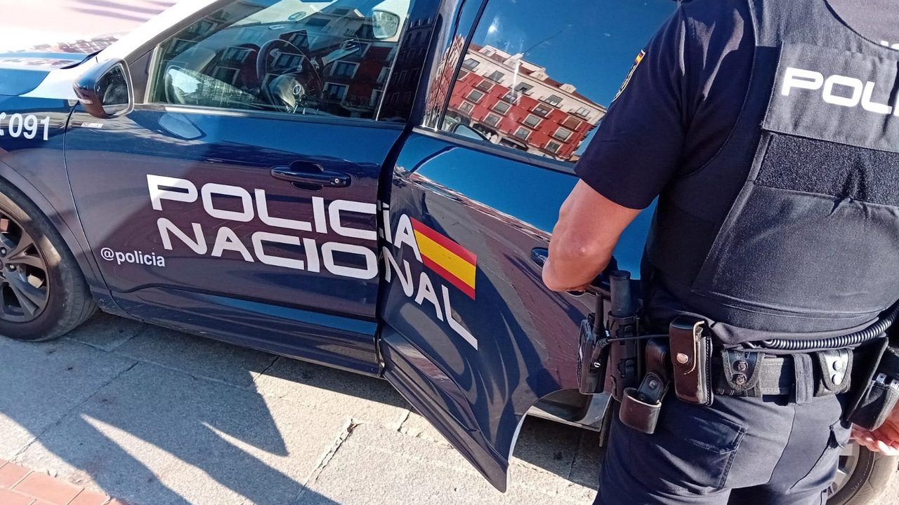 Detienen en Granada a una madre por obligar a prostituirse a su hija de 17 años