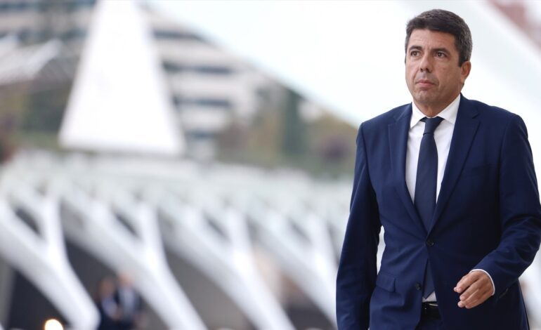 PP y Vox prohíben a víctimas de la DANA ir a la declaración de Mazón porque este lleva seis asesores y no caben