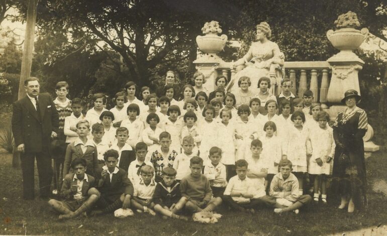 Era tan mala, irascible y roja que hubieron de fusilarla por el peligro que constituía