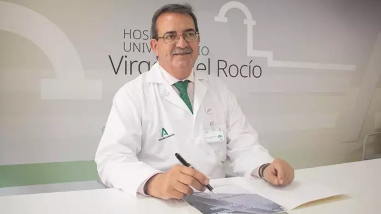 La Junta de Andalucía cesa al delegado de Salud en Sevilla por los fallos en los cribados