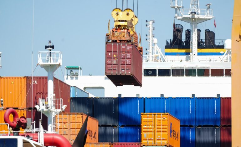 Pagamos más de 2.000 euros de luz