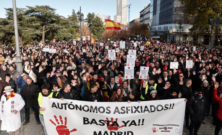 Los autónomos se manifiestan contra la «injusticia» que viven y exigen reformas urgentes