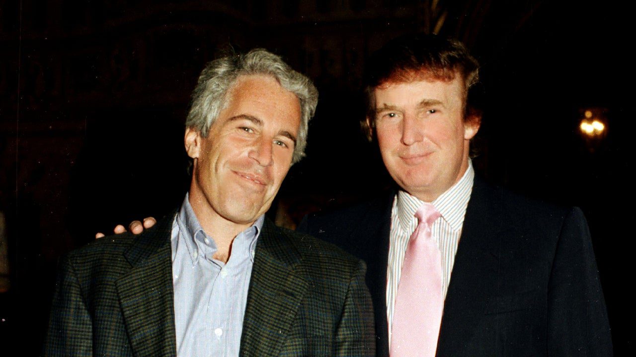 Trump firma sin cámaras la ley para desclasificar los archivos del caso Epstein