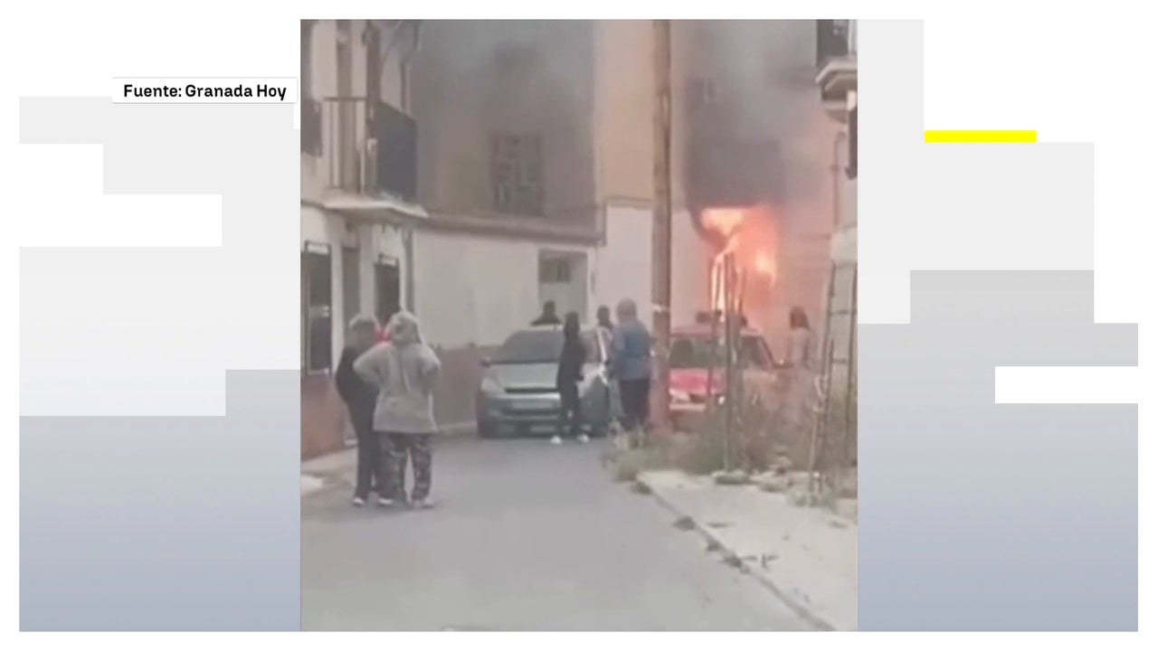 El angustioso momento en el incendio de Las Gabias: «Han tenido que tirar la puerta abajo»