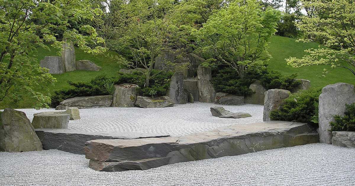 “El espacio entre los objetos es más importante que los objetos en sí mismos. En este vacío, la mente encuentra oxígeno”