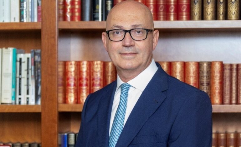 Nuño de la Rosa deja su cargo como consejero delegado de Air Europa y dimiten los consejeros Hernández y Bujía