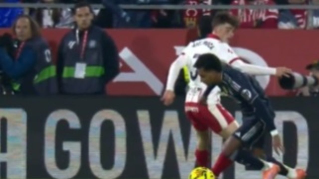 ¿Fue penalti de Joel Roca a Rodrygo?